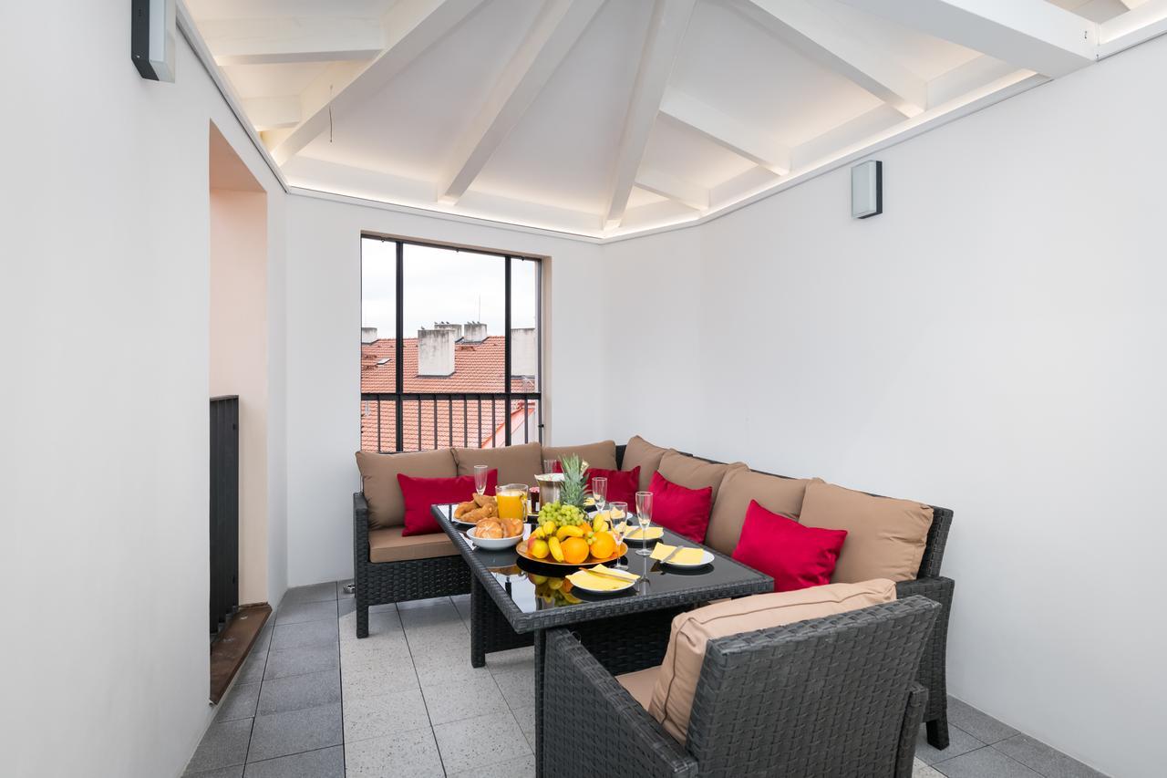 Love To Live Apartments Praga Exterior foto