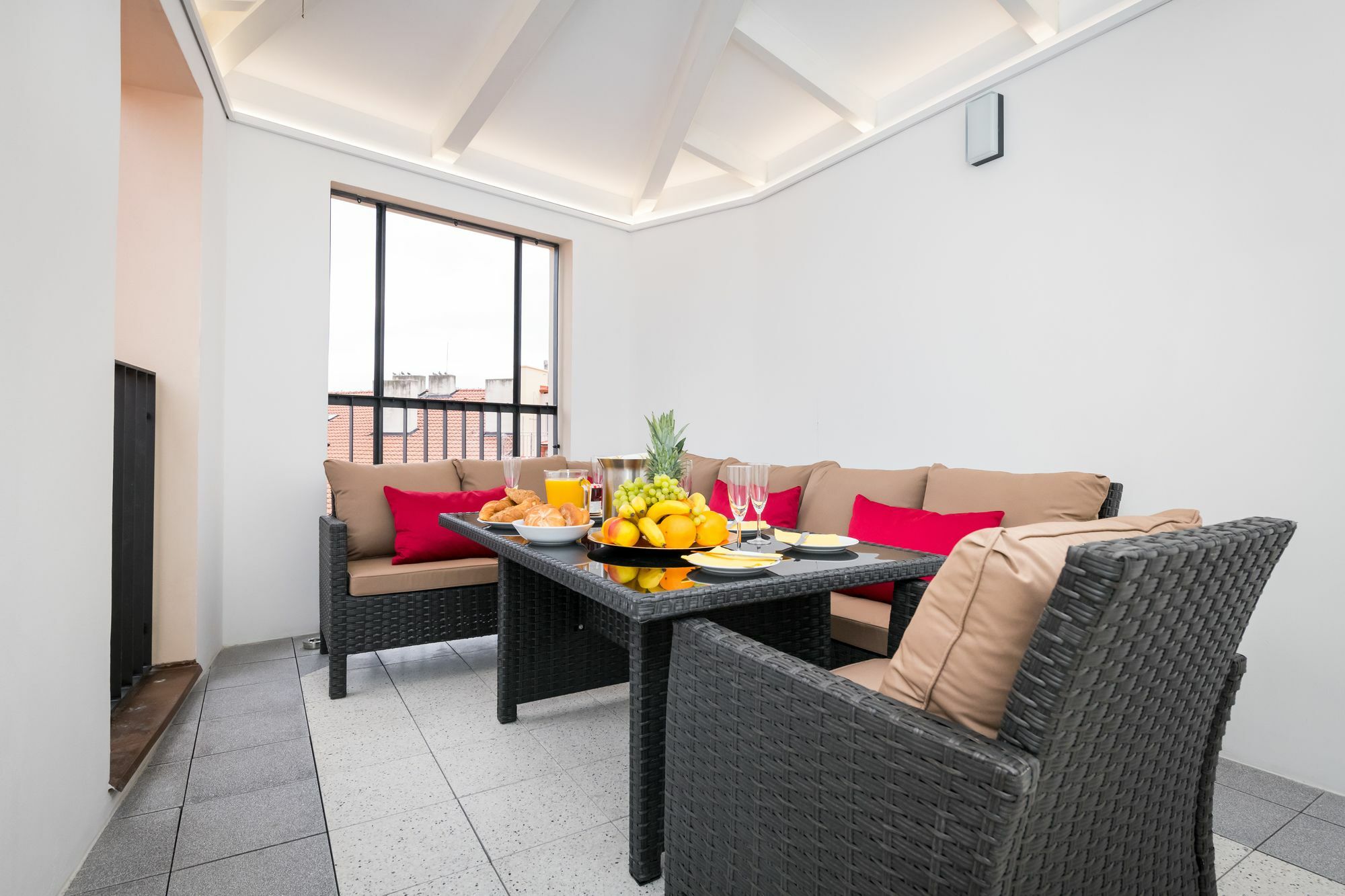 Love To Live Apartments Praga Exterior foto